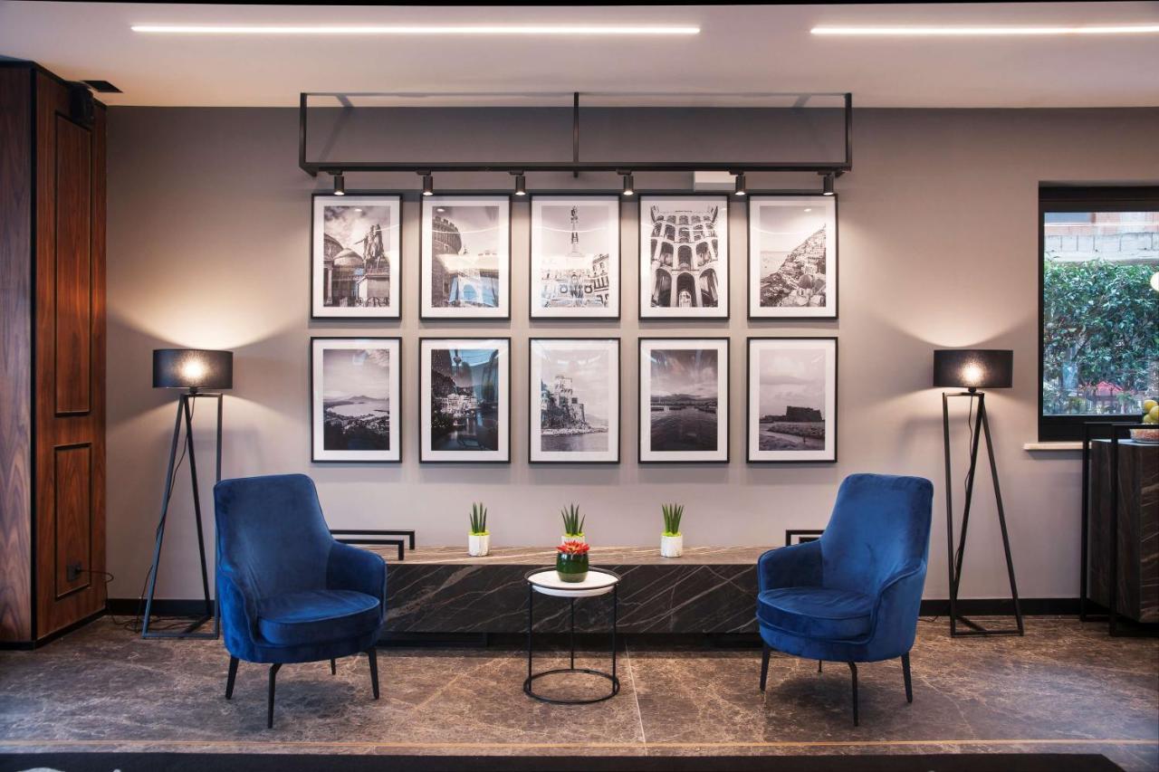Radisson Hotel Nola Naples エクステリア 写真